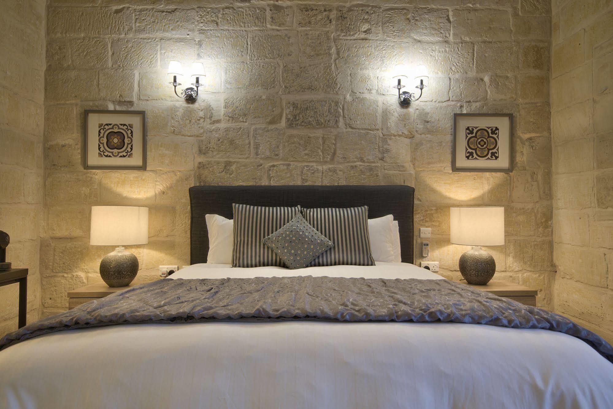 Julesy'S Bnb Cospicua Экстерьер фото
