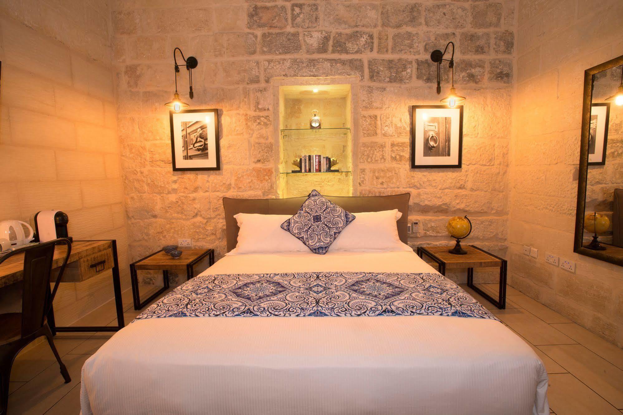Julesy'S Bnb Cospicua Экстерьер фото