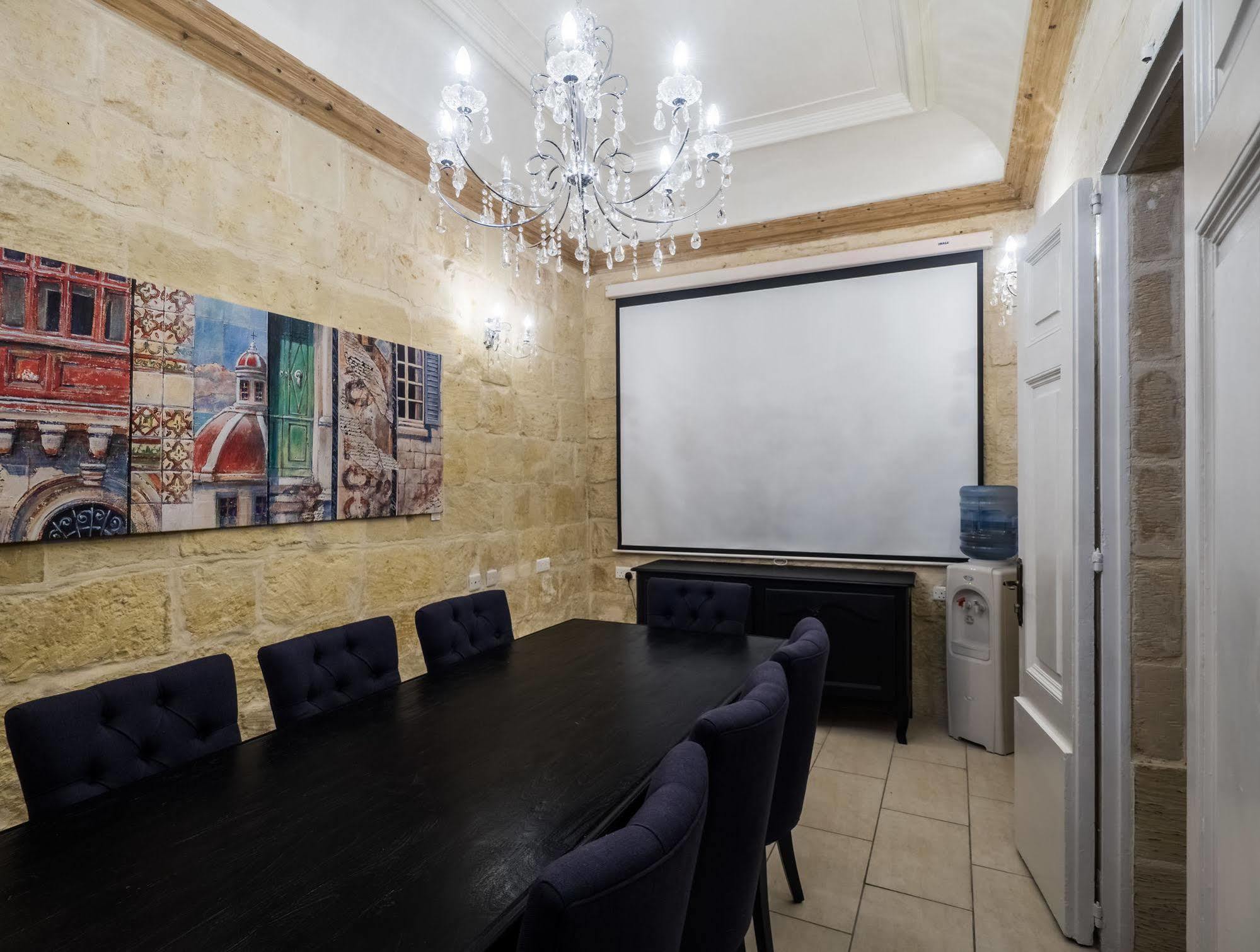 Julesy'S Bnb Cospicua Экстерьер фото
